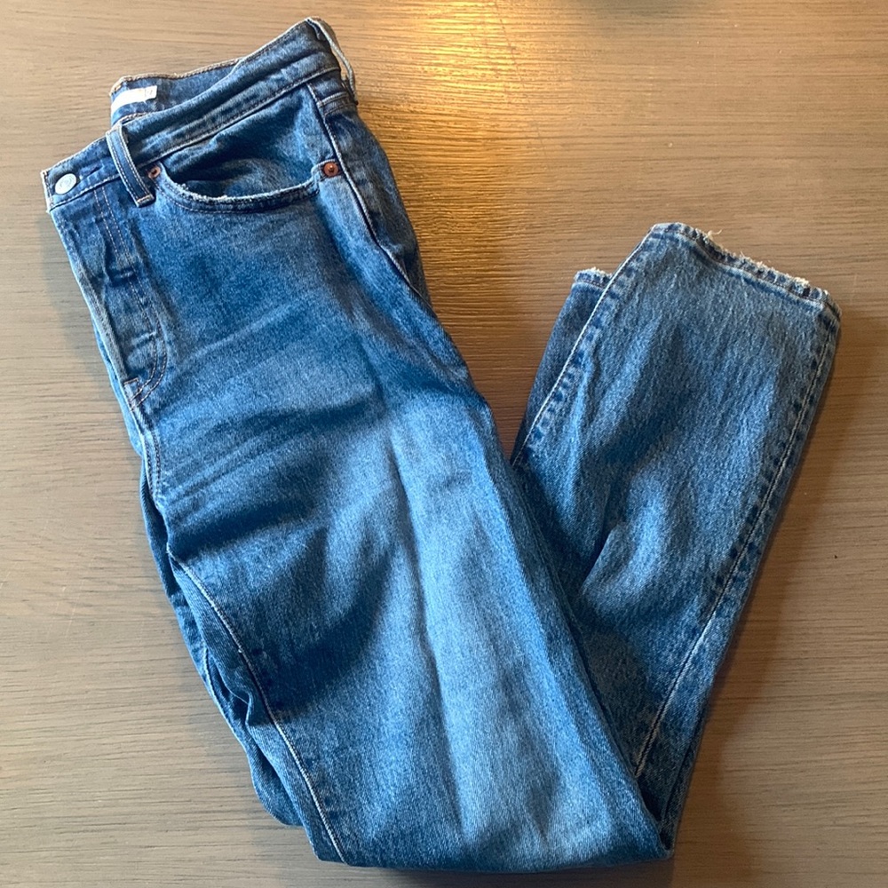 Levi’s Wedgie Jeans